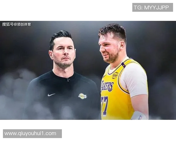 雷迪克称赞东契奇与里夫斯默契配合将提升进攻活力